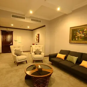 Dunes فندق